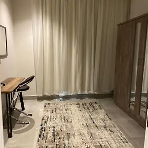 احجز هنا
