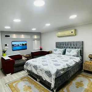 احجز هنا