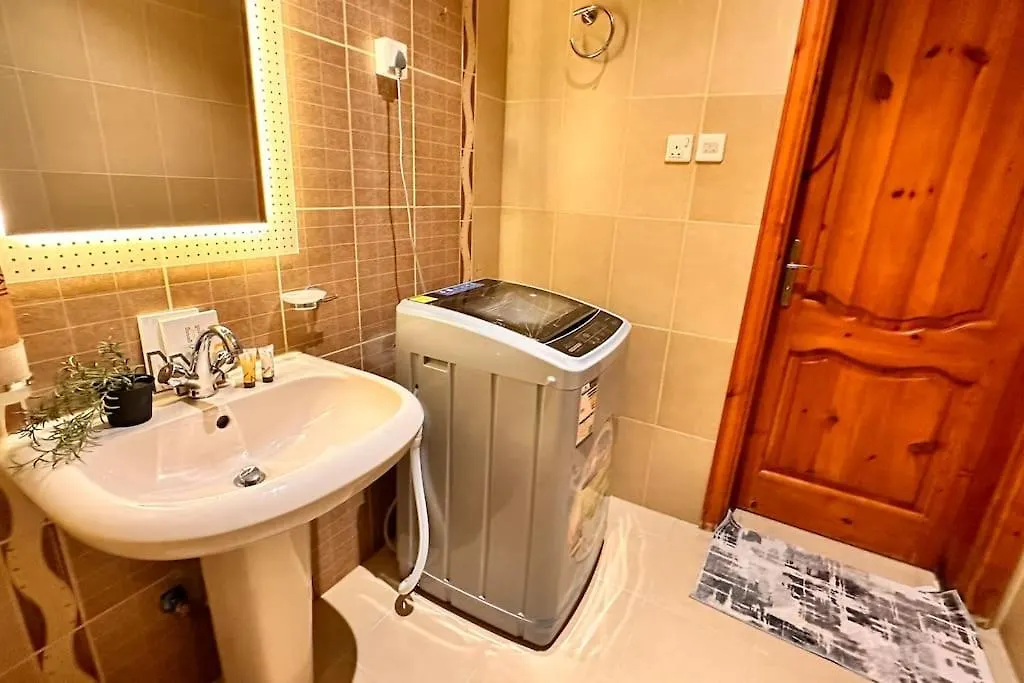 Apartment جناح واسع بقرب المسجد النبوي 104 دخّول ذاتي Self Check In Medina Saudi Arabia